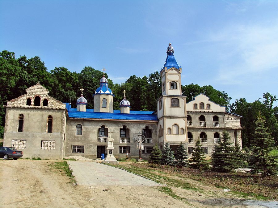 Монастырь Веверица