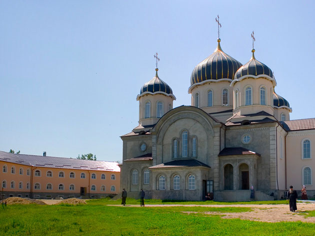 Монастырь Никорень